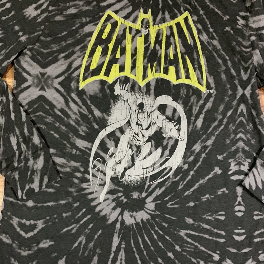 Men’s Batman & All related characters Tee - Picture 2 of 4